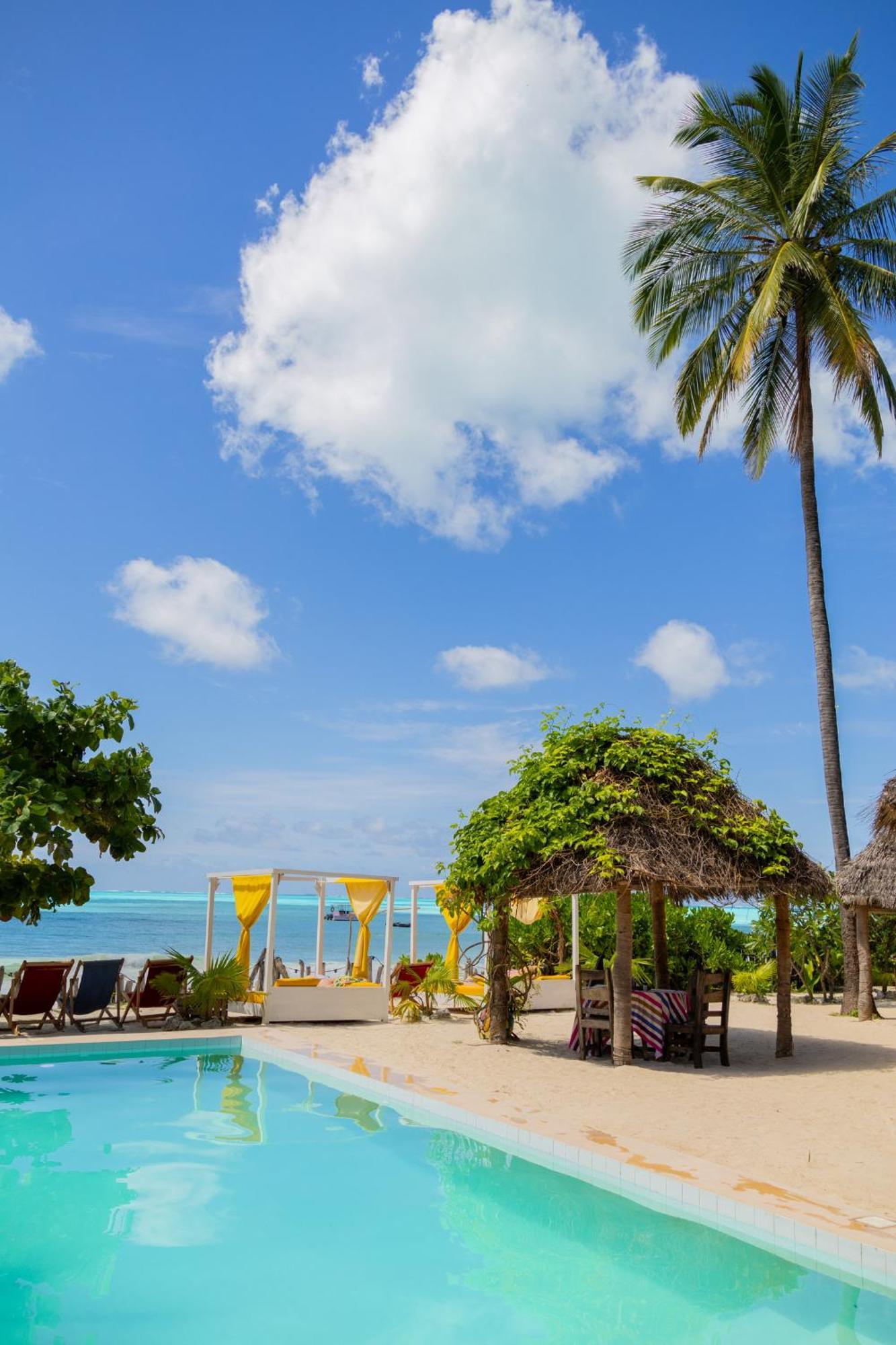 Pili Pili Palm Beach จัมเบียนี ภายนอก รูปภาพ